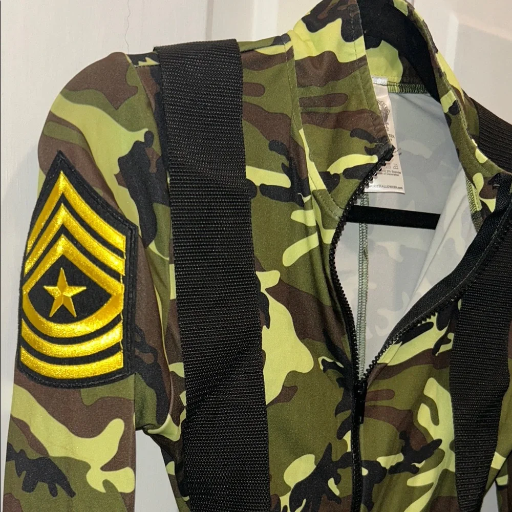 Spirit Camouflage Zip-Up Jumpsuit - Picture 4 of 10